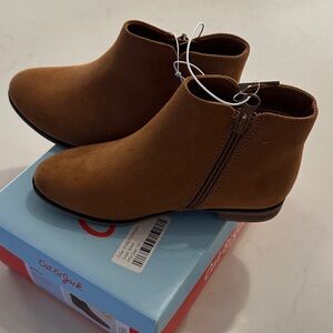 Cat & Jack Tan Kids Boots with Side Zipper